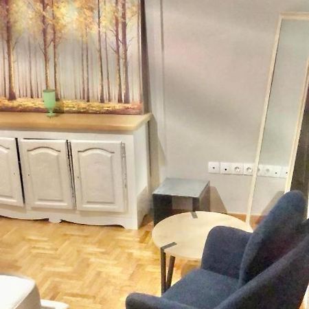 Economy Shared Apartment E In Central Atina Dış mekan fotoğraf